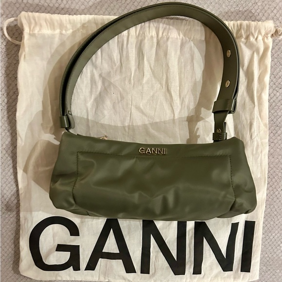 NWOT GANNI MEDIUM PILLOW BAGUETTE BAG IN KALAMATA w/dustbag - Picture 3 of 8
